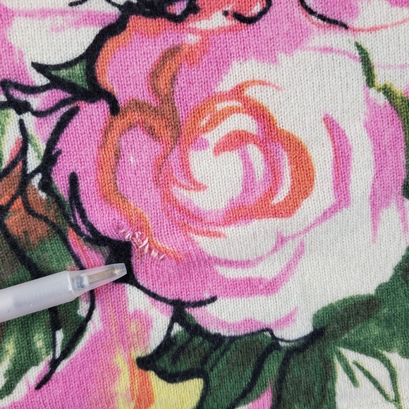 Neiman Marcus Sweater Womens Small Floral Cashmere Scoop Neckline Pullover - Picture 15 of 15